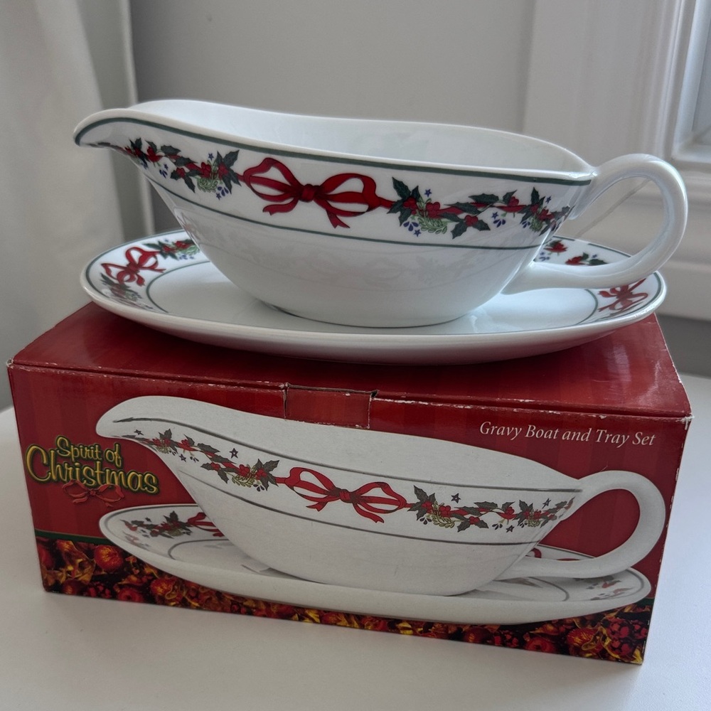 Gravy Boat and Tray Set - White with Red and Green Accents